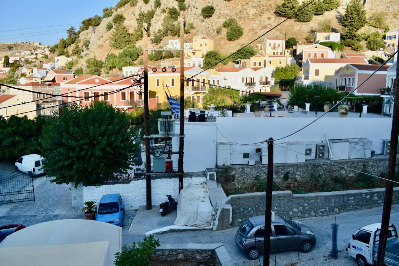Κουλουντρη Villa Sými Luaran gambar